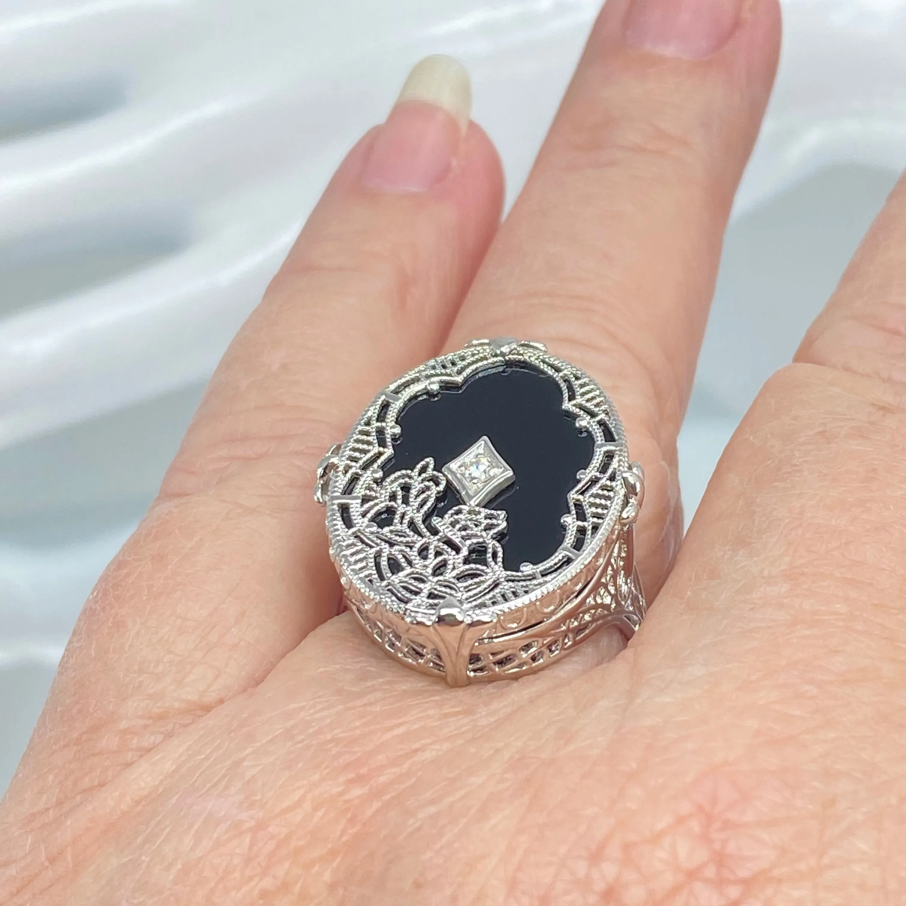 Oval Stained-Glass Ring, Black Camphor Glass with inset, Looking Glass #D594